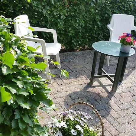 فندق مبيت وإفطار Azalea